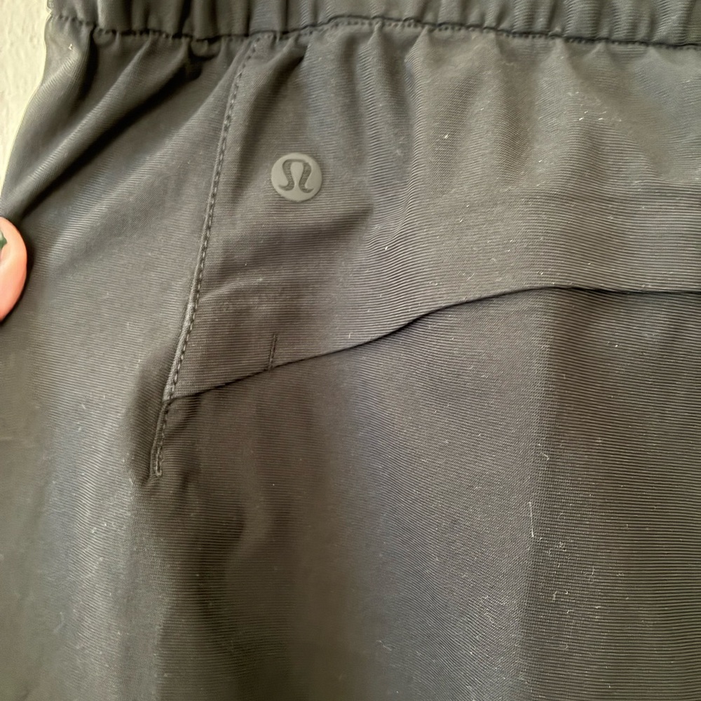Lululemon black Warpstreme High-Rise 7/8 Jogger Pants - Picture 5 of 6